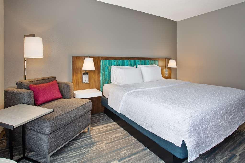 Hampton Inn & Suites Tampa East Casino Area Seffner Zimmer foto
